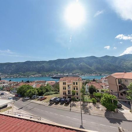 Sailor'S Knot Apartment - Central And Amazing Sea View كوتور المظهر الخارجي الصورة